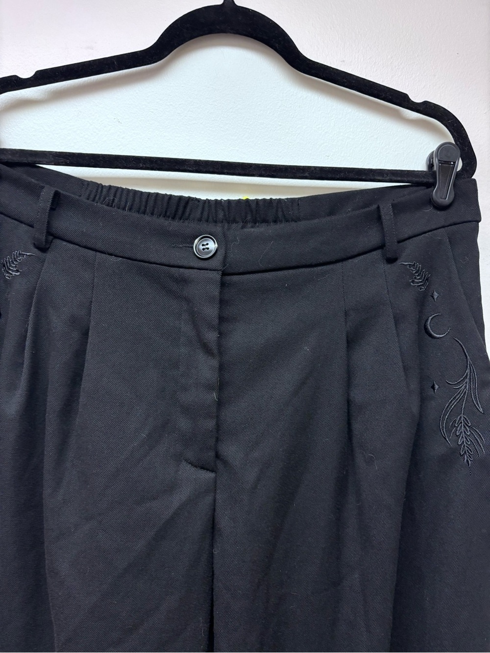 Disturbia Dianne Embroidered Balloon Trousers - Picture 7 of 13